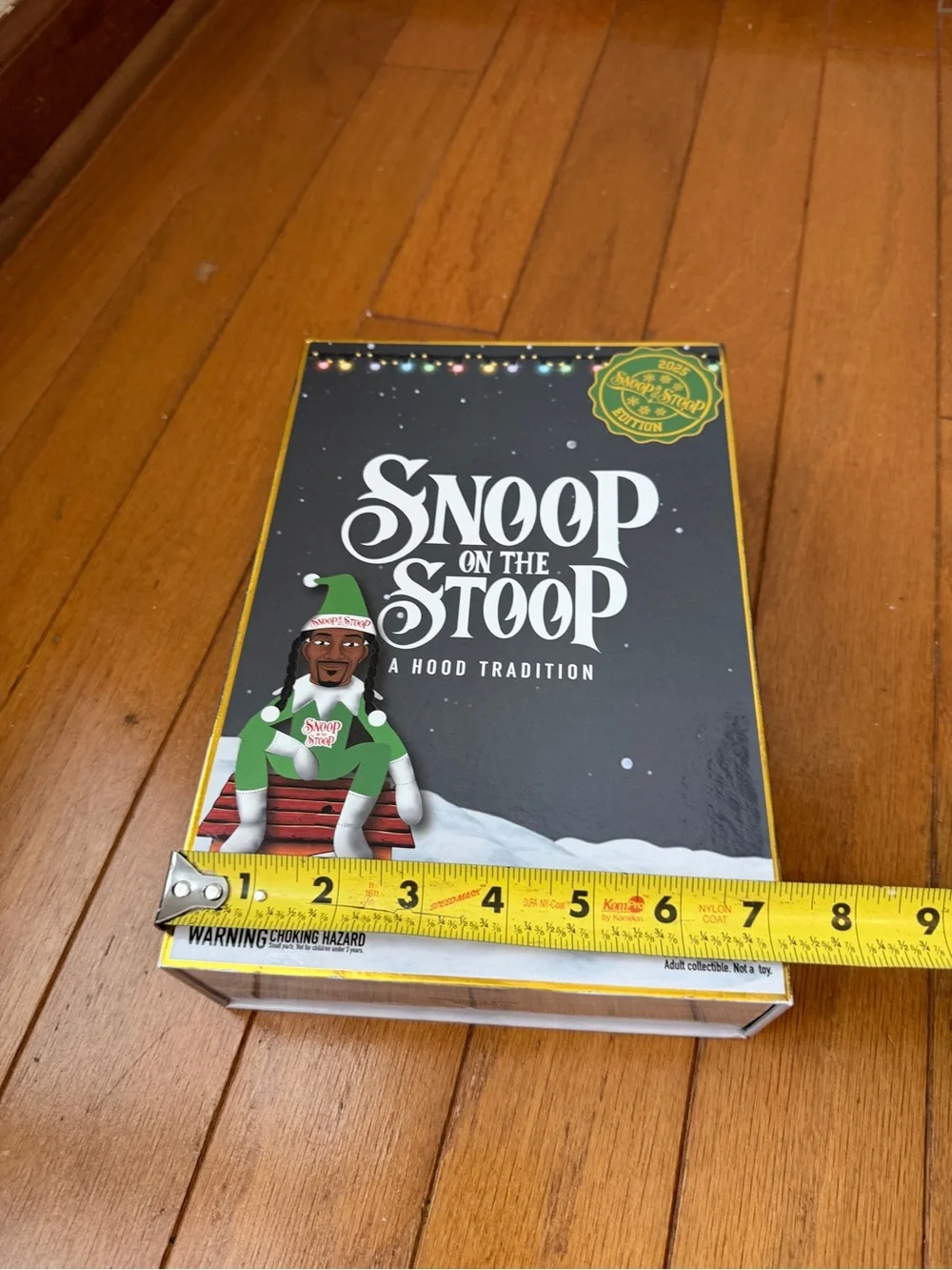 Snoop on the Stoop Christmas Holiday Figure Elf NEW